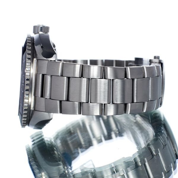 Omega Planet Ocean 215.30.44.21.01.001